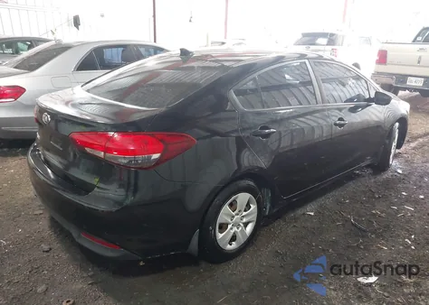2017 Kia Forte Lx из США, поврежденный, VIN 3KPFK4A75HE094600
